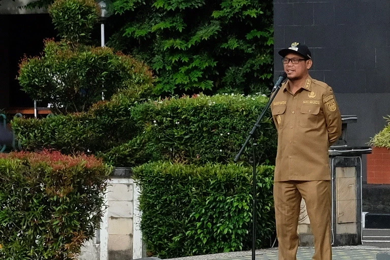 Portal Berita Resmi Pemerintah Kota Depok Wakil Wali Kota Pimpin Apel