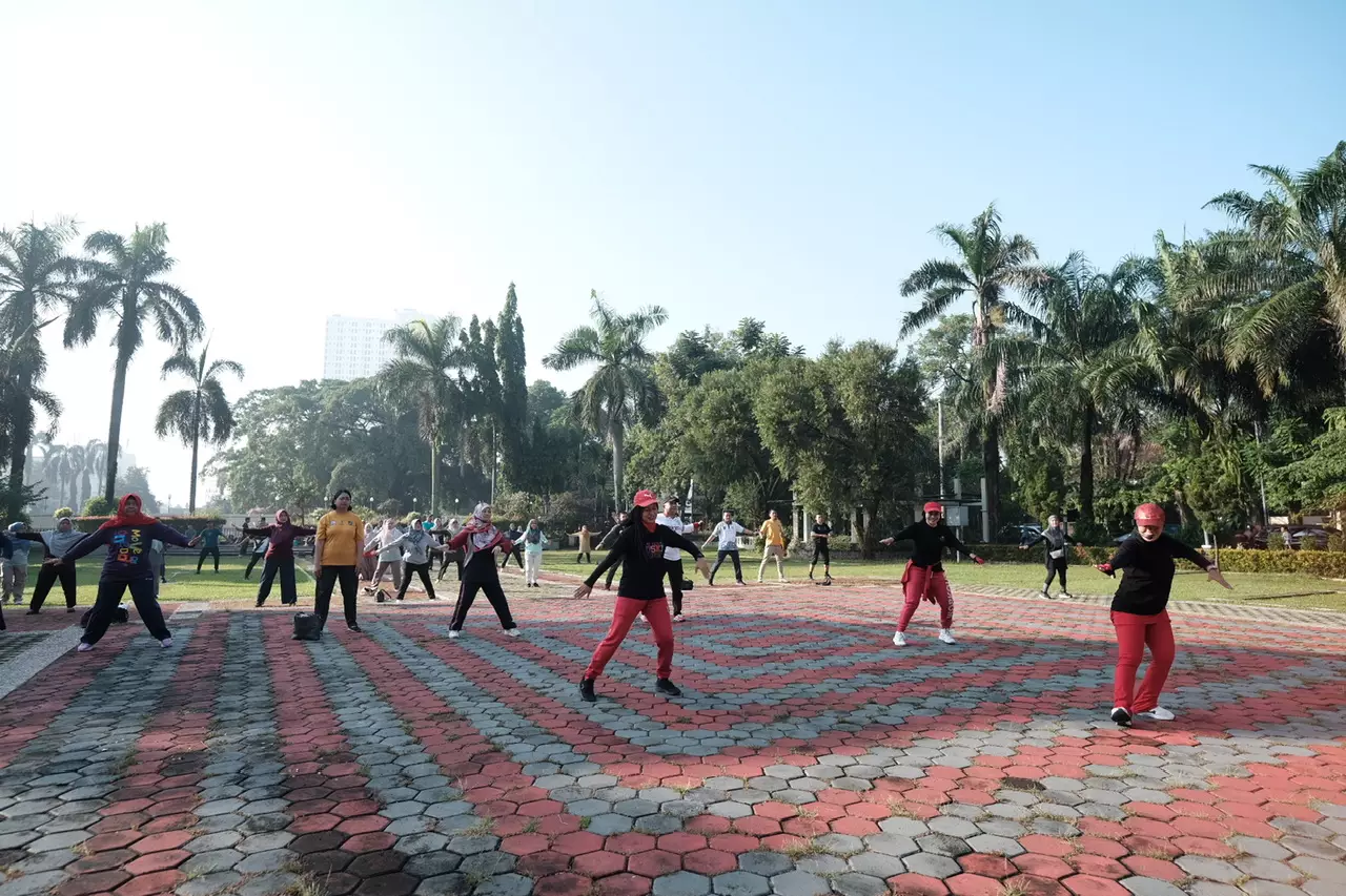 Jaga Kebugaran, Sejumlah ASN Depok Lakukan Senam Bersama