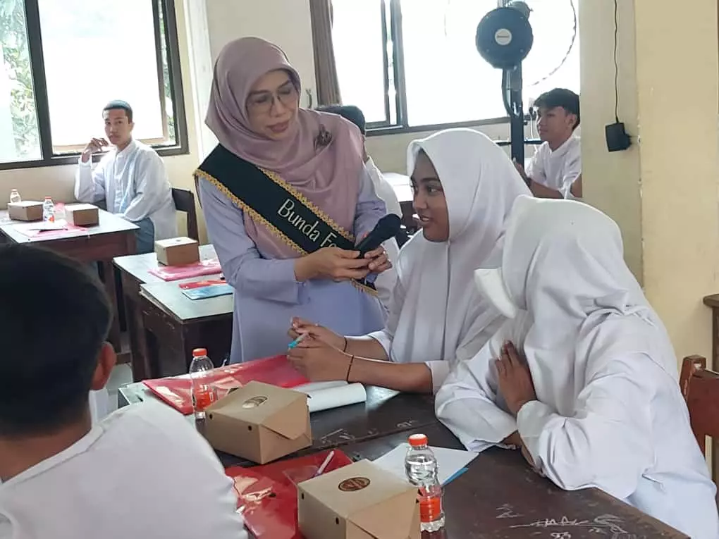 Bunda Elly Dorong Generasi Muda Jadi Pemilih Cerdas dan Kritis