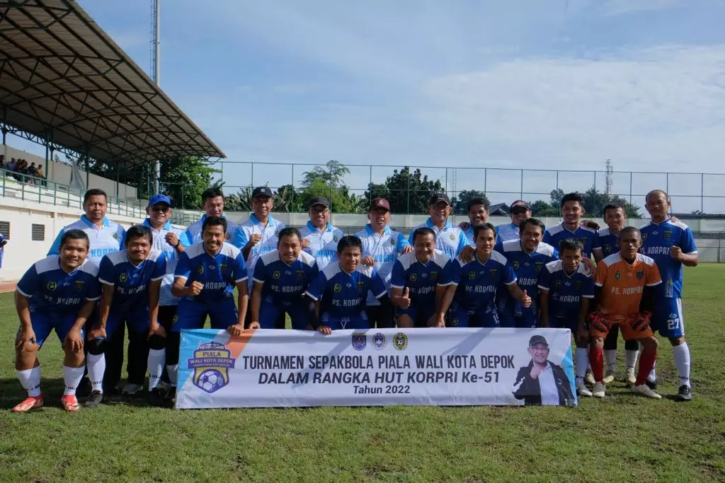 Buka Turnamen Sepak Bola Piala Wali Kota Depok, Supian Suri Berpesan Junjung Tinggi Sportivitas