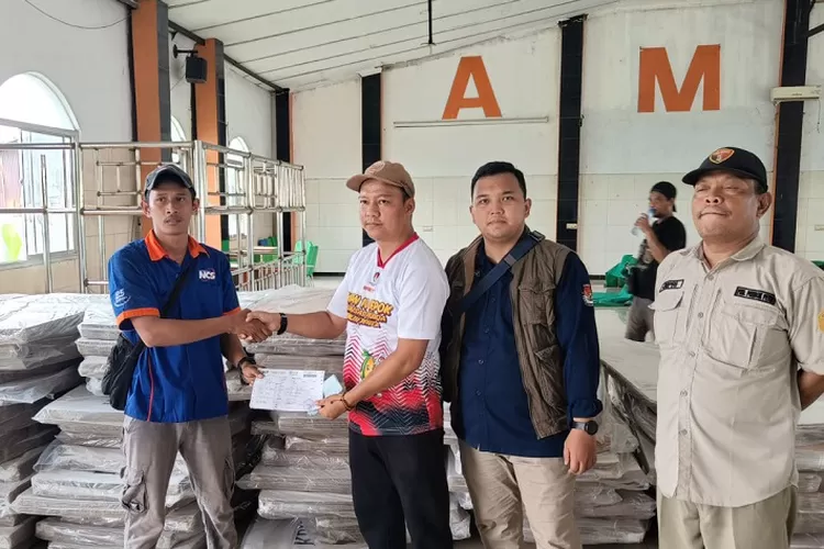Ribuan Logistik Pilkada 2024 Tiba di Bojongsari