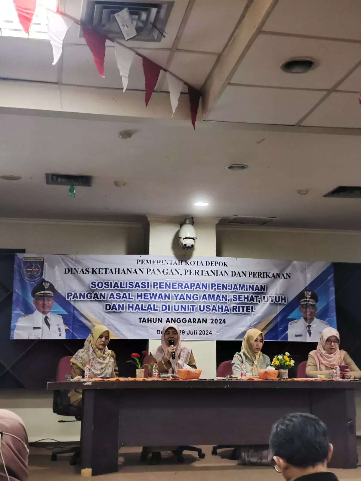 DKP3 Depok Edukasi Pengusaha Ritel Tentang Penerapan Penjaminan Pangan Asal Hewan Berstandar ASUH