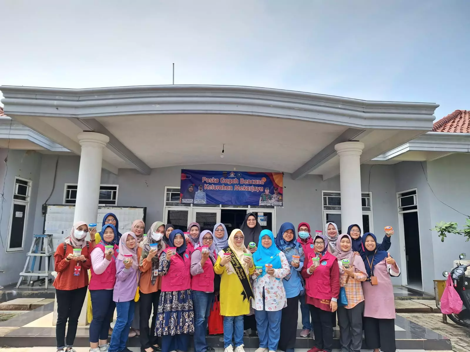 Balita Gizi Kurang di Sukmajaya Diberi Pangan Tambahan Lokal