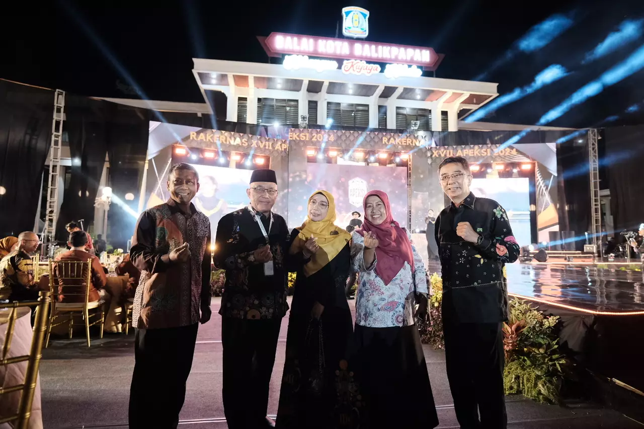 Wali Kota Depok Hadiri Gala Dinner Rakernas APEKSI di Balikpapan