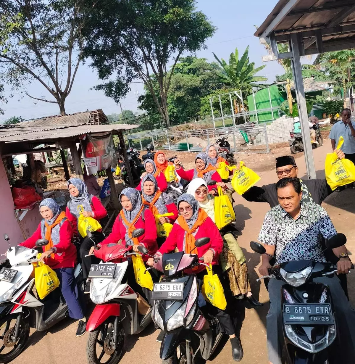 Tekan Stunting dengan Gemarikan, DKP3 Depok Bagikan 200 Paket Menu Olahan Ikan