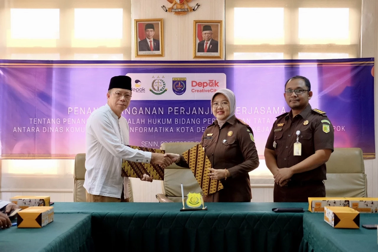 Diskominfo dan Kejari Depok Tanda Tangani Kerja Sama Penanganan Hukum Perdata dan TUN