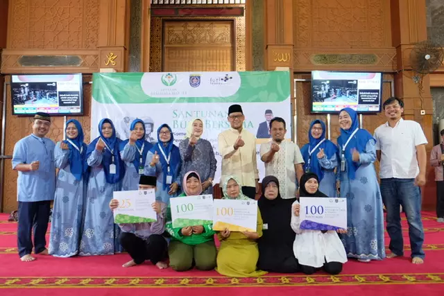 Wakil Wali Kota Hadiri Acara Santunan dan Buka Bersama di Masjid Balai Kota