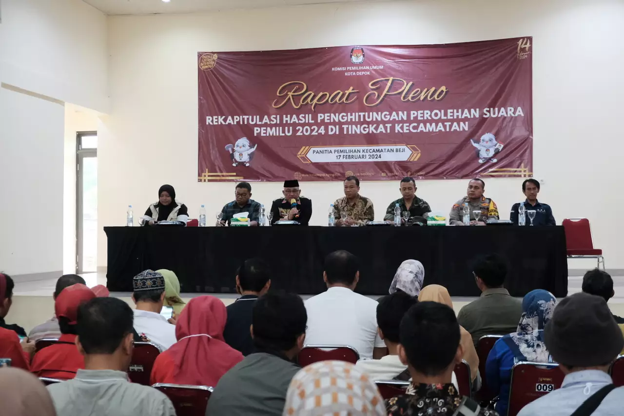 Wali Kota Depok Bersama Forkopimda Hadiri Rapat Pleno Rekapitulasi Hasil Penghitungan Suara Pemilu Tingkat Kecamatan Beji