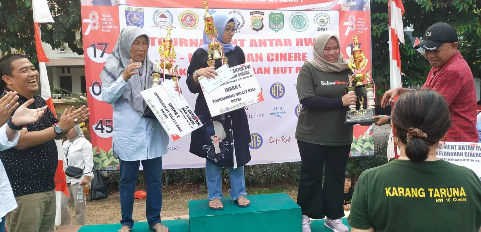 RW 08 Sabet Juara Umum Lomba Antar RW Kelurahan Cinere