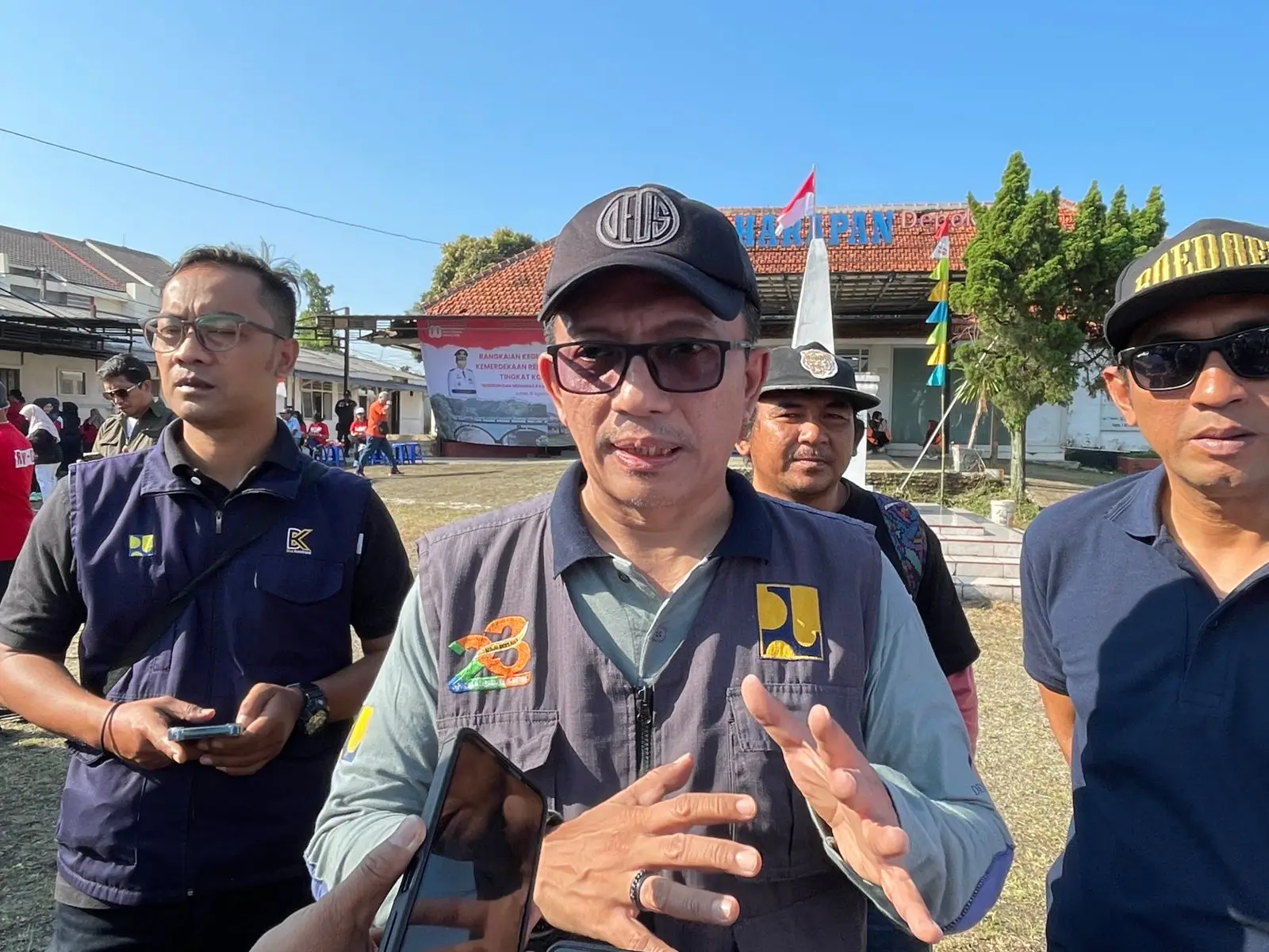 Pekerjaan Relokasi Kabel Udara Diawasi DPUPR