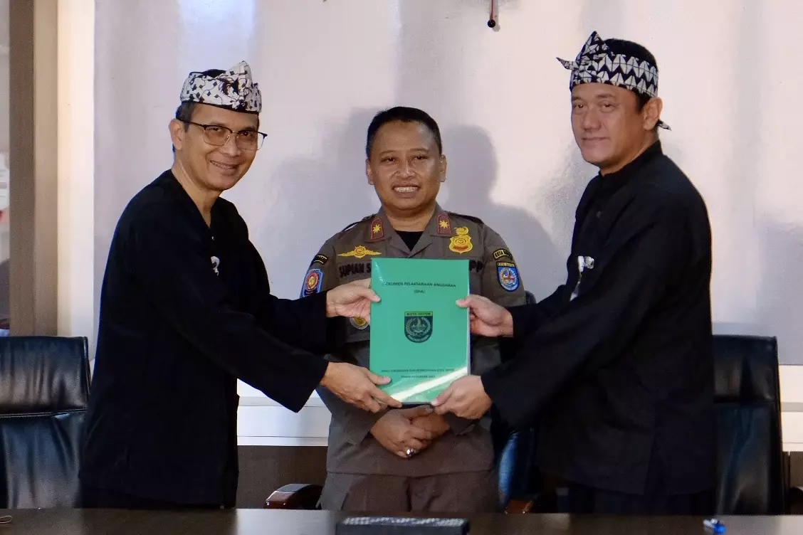 Serah Terima Jabatan Kepala Disrumkim Kota Depok