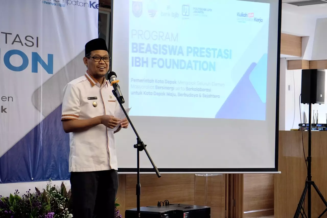 Wakil Wali Kota Hadiri Kegiatan Program Beasiswa Prestasi IBH Foundation