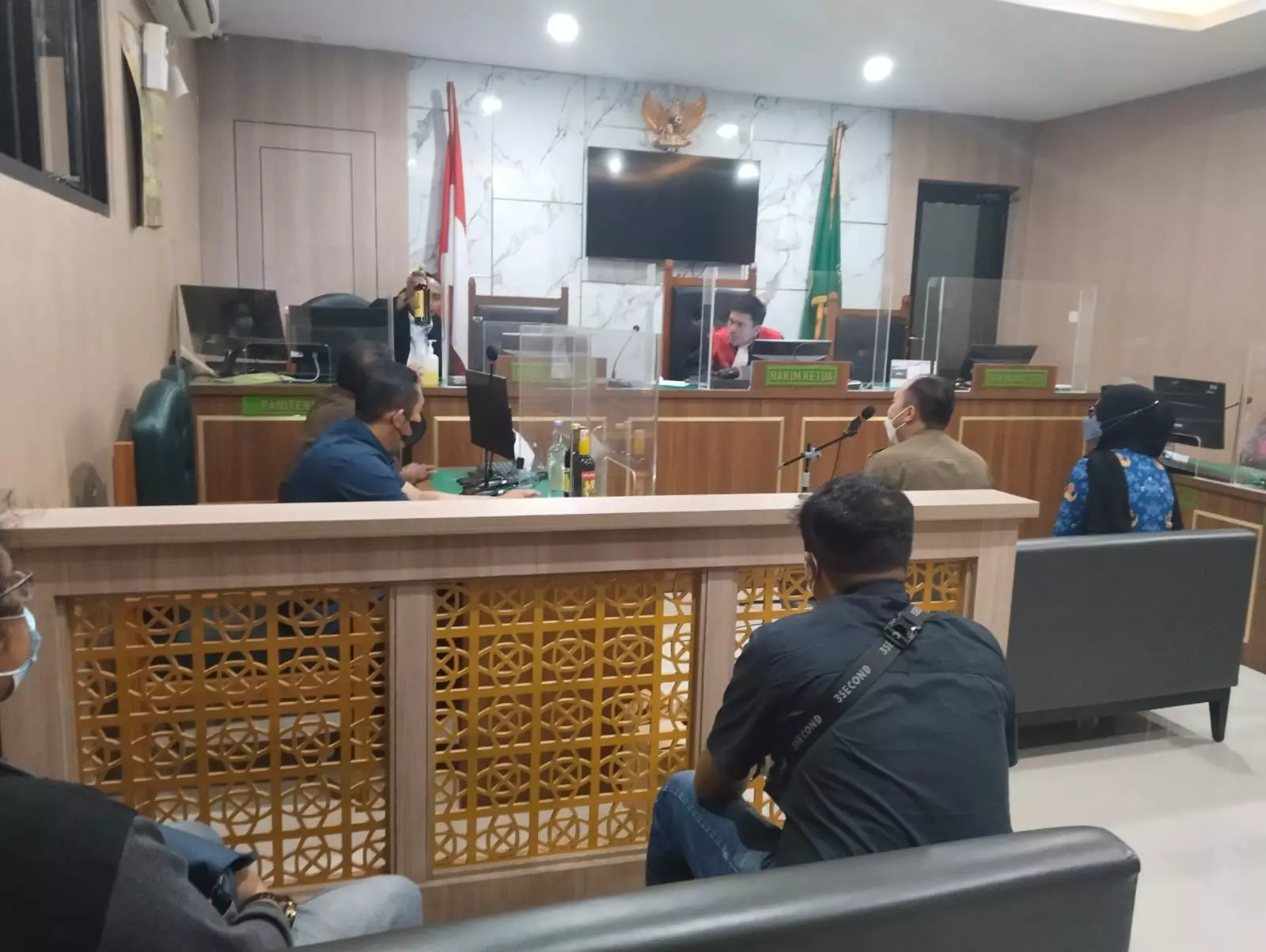 Jalani Tipiring, Penjual Minol Tanpa Izin Dikenakan Denda Pidana