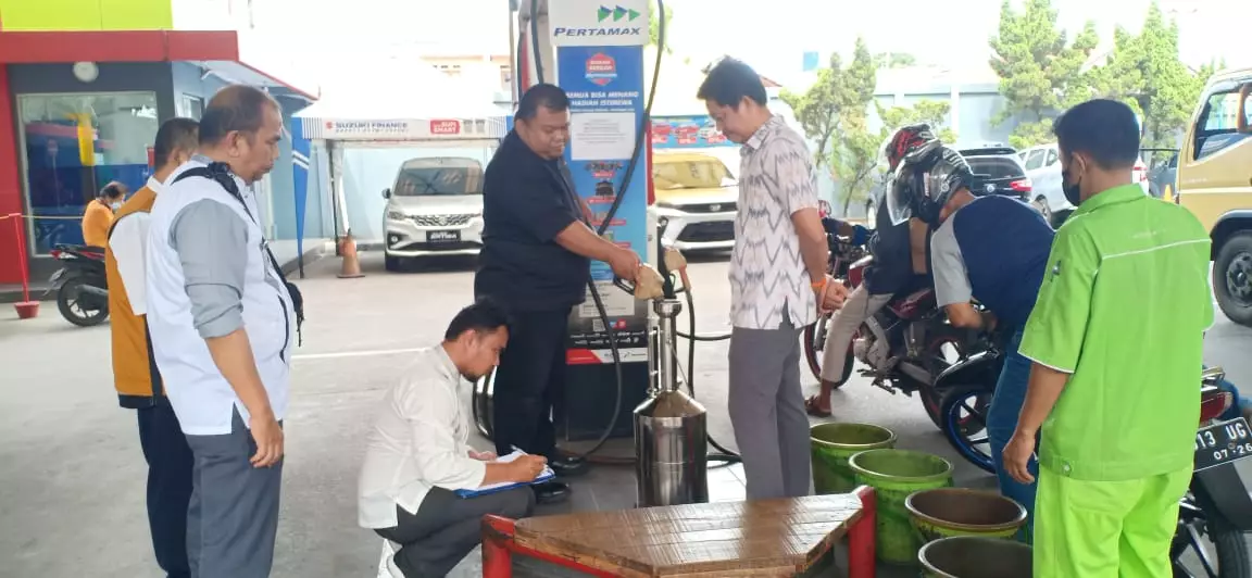Cek Takaran BBM Jelang Nataru, UPTD Metrologi Legal Sidak SPBU di Kota Depok