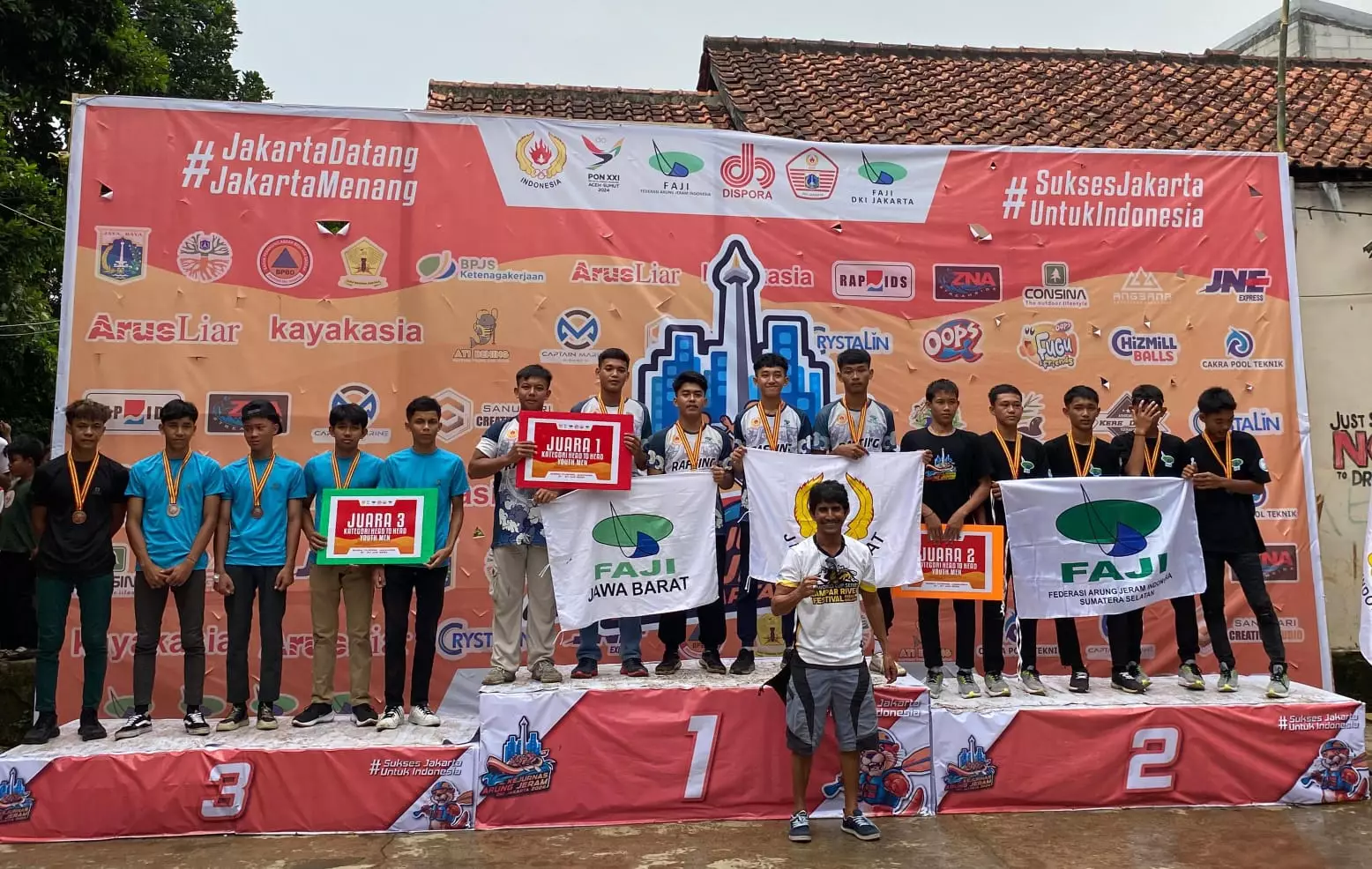 Tim Arung Jeram Depok Sabet 7 Emas dan 1 Perunggu di Kejuaraan Nasional 2024