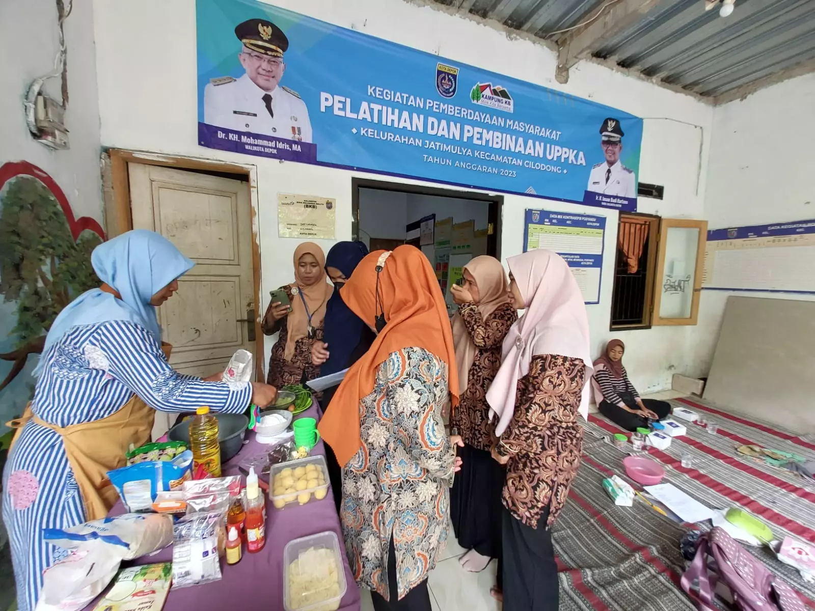 Pelatihan dan Pembinaan UPPKA di Kelurahan Jatimulya Libatkan Orang Tua Penerima Program PMT Lokal