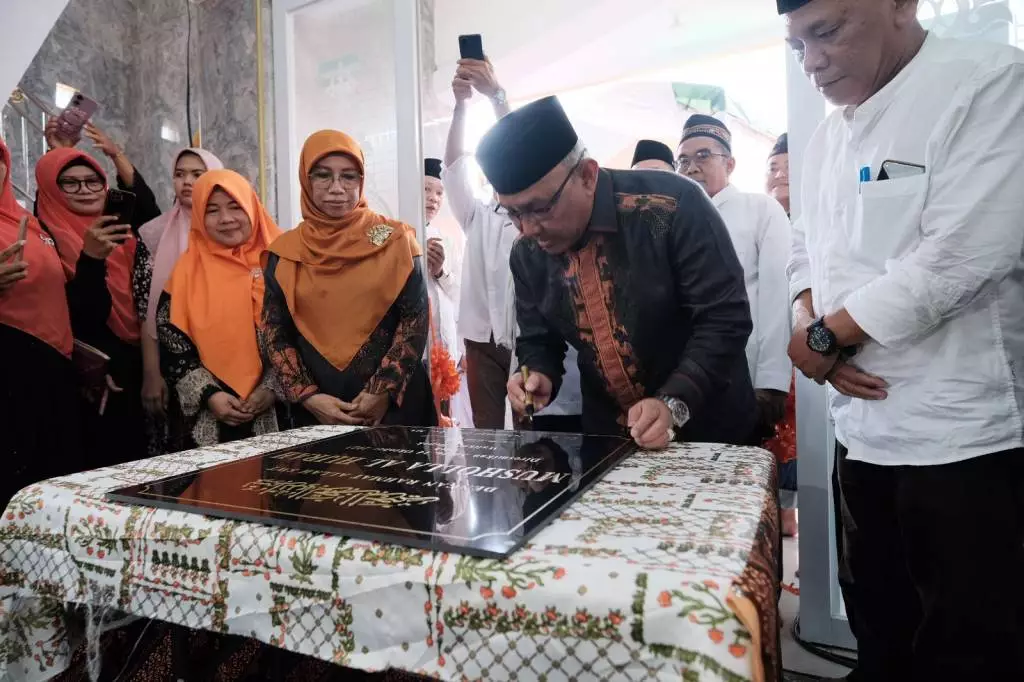 Momen Peringatan Maulid Nabi, Wali Kota Depok Resmikan Musala Al-Hijrah