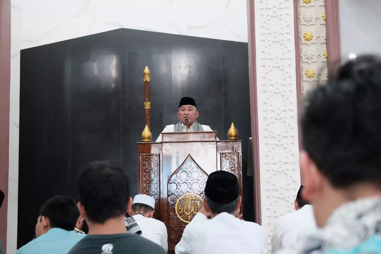 Wali Kota Depok Jadi Khatib di Masjid Al-Falah Kalimulya