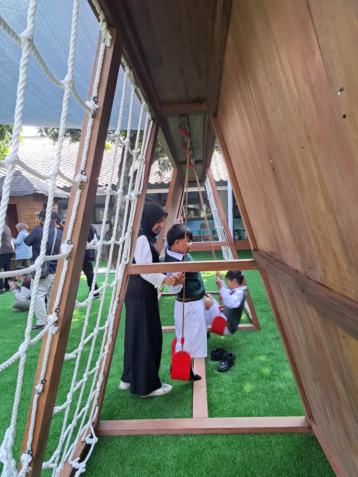 Penuhi Program Holistik Integratif, Playground Sekolah Cakra Buana Diharapkan Jadi Pilot Project