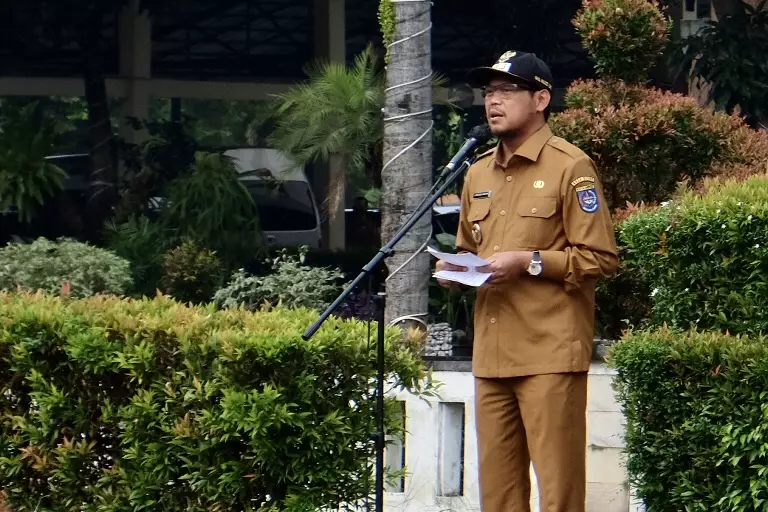 Wakil Wali Kota Pimpin Apel Pagi ASN