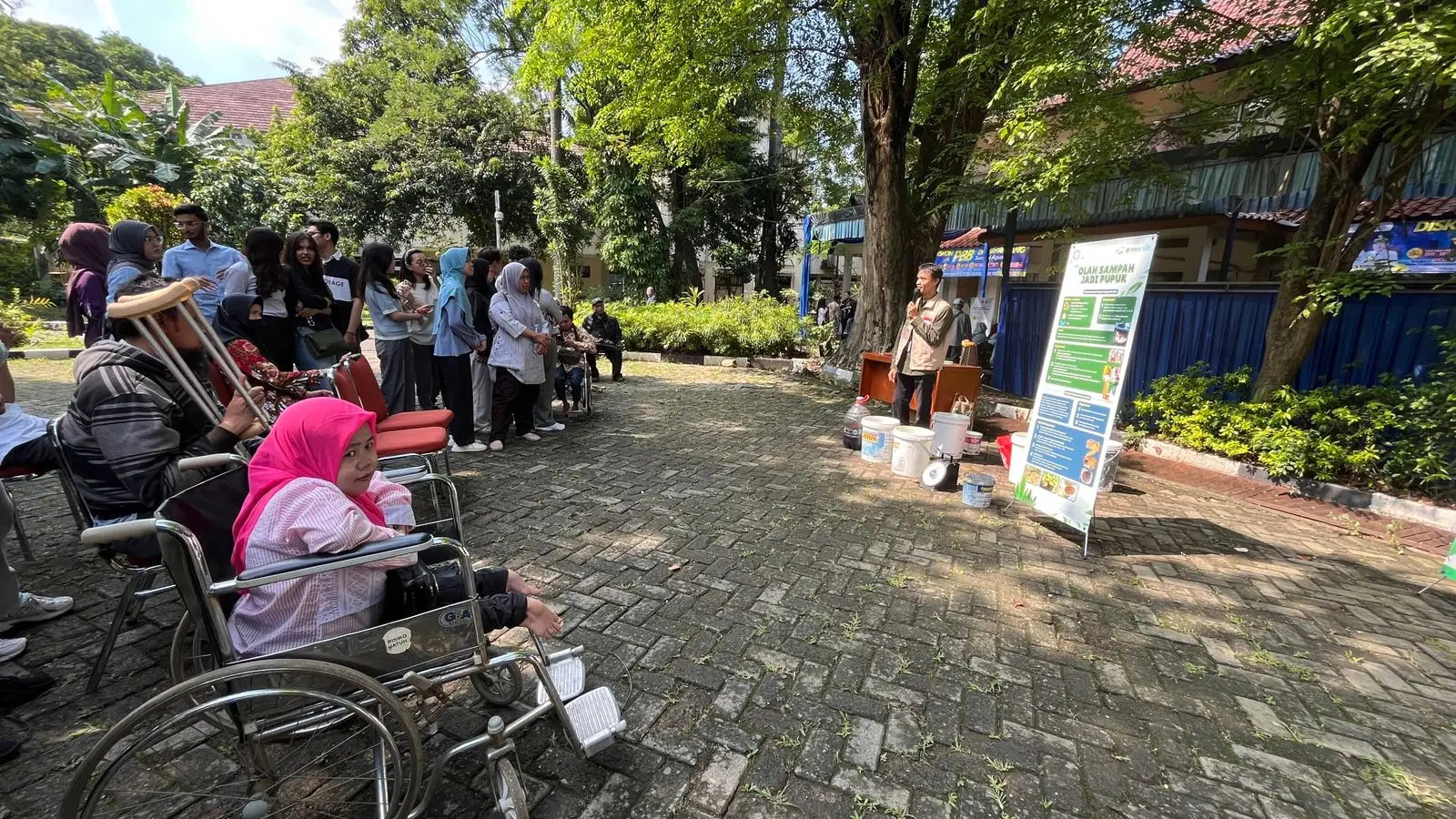AIESEC UI Gandeng Pemkot Depok Gelar Workshop Daur Ulang Sampah Inklusif