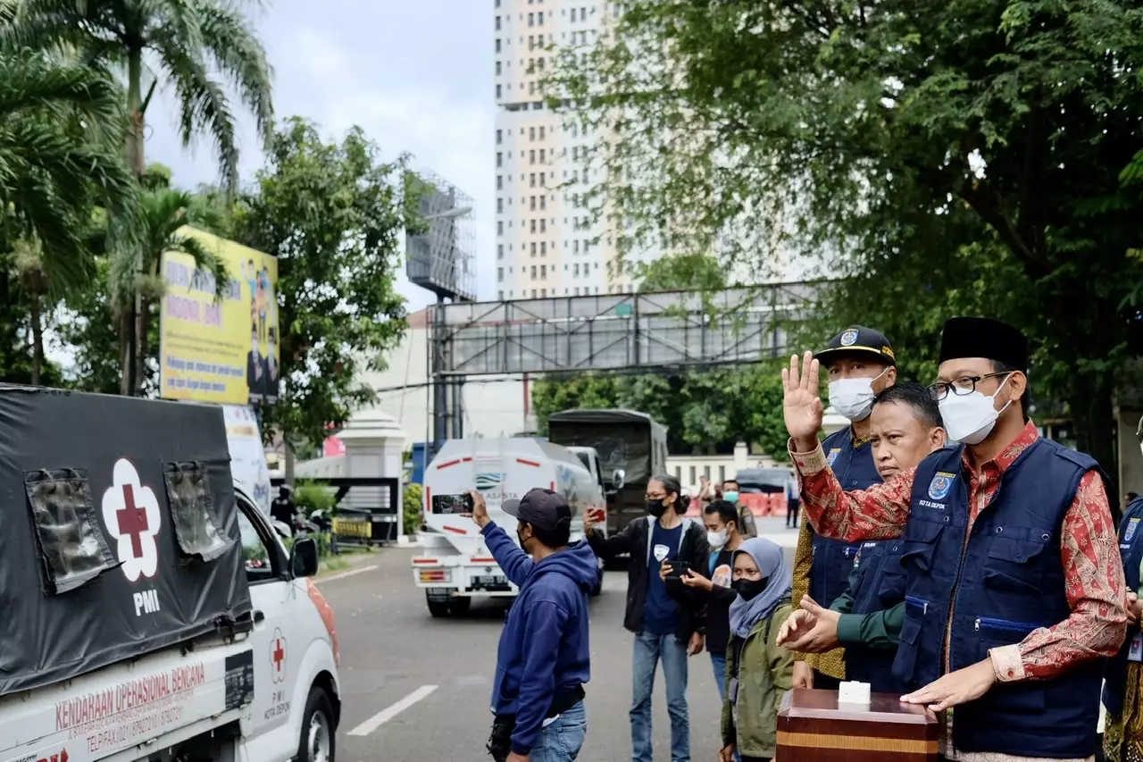 Wakil Wali Kota Lepas Tim Satgas Depok Peduli Bencana Cianjur