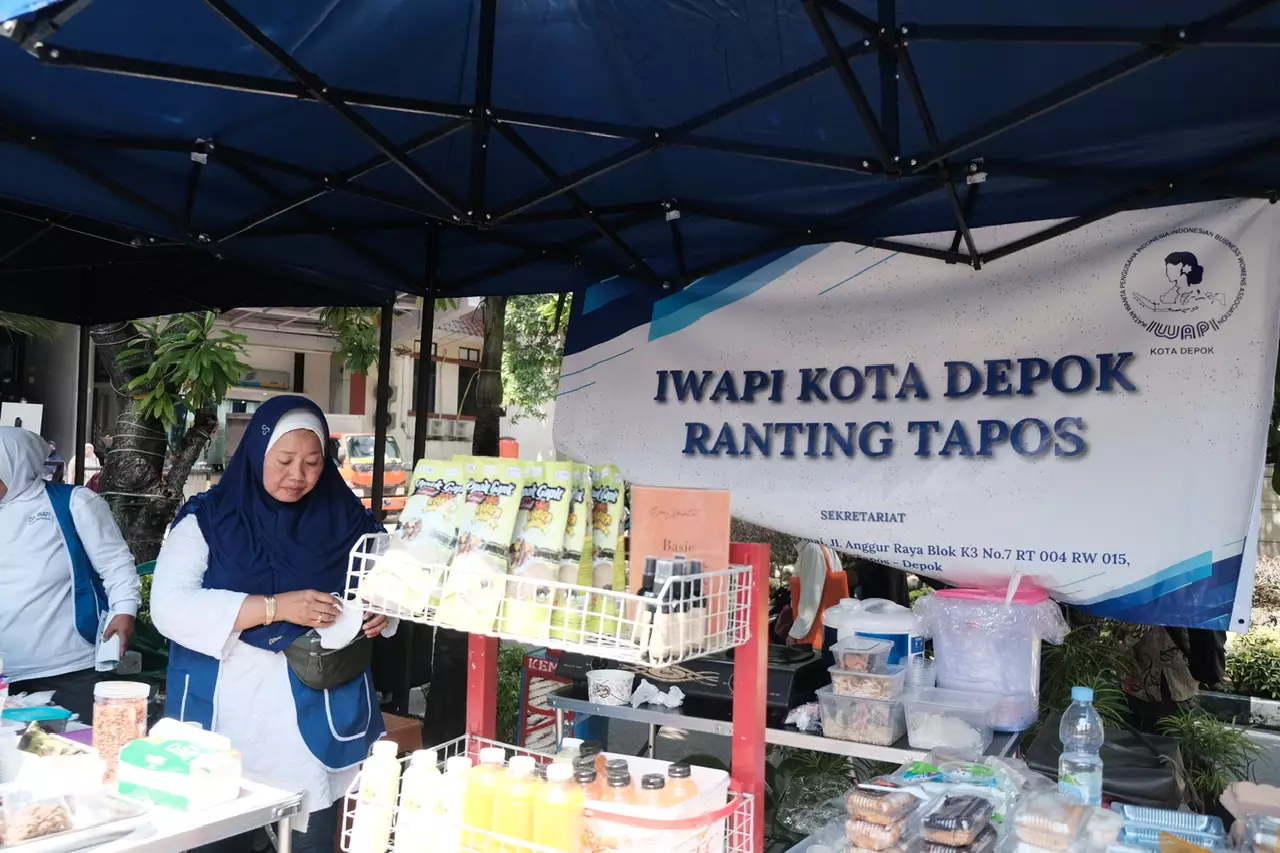 IWAPI Depok Gelar Bazar UMKM di Halaman Dekranasda