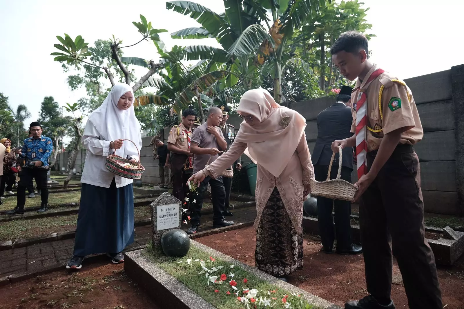 Bunda Elly Ajak Generasi Penerus Lanjutkan Cita-cita Pahlawan