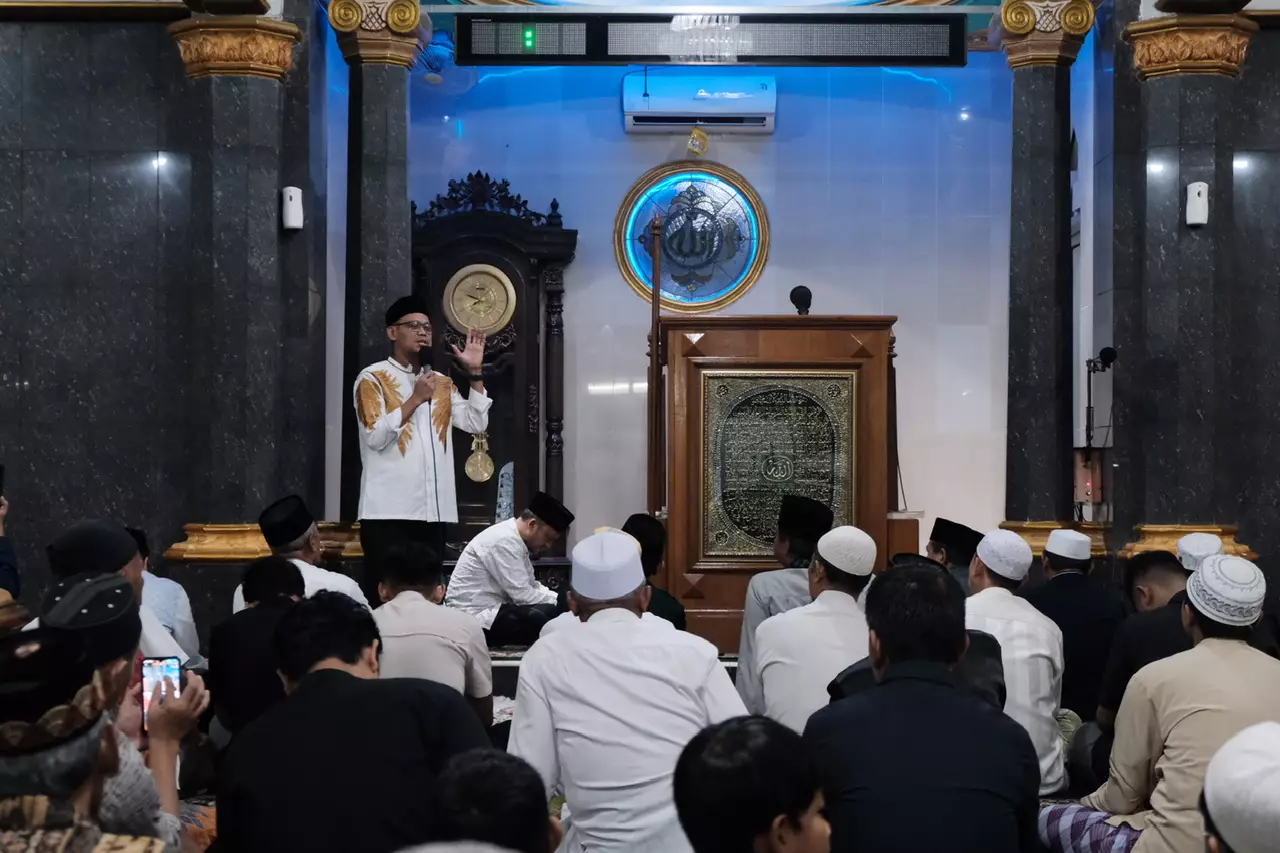 Wakil Wali Kota Depok Isi Tausiyah Ramadan di Masjid Karimatul Barokah Kelurahan Jatijajar