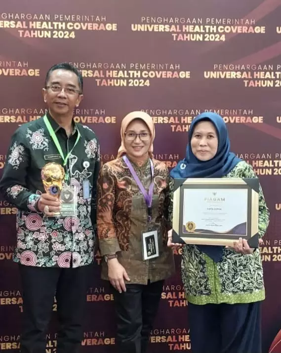 Capai UHC 103,13 Persen, Depok Raih Penghargaan UHC Awards 2024 dari Wapres Ma'ruf Amin