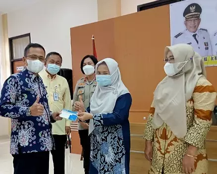 Kader Posyandu Seruni Sambut Bahagia Dana Insentif dari Pemkot Depok