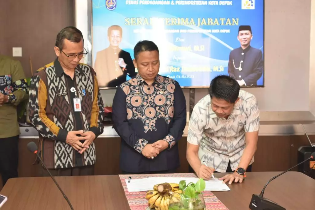 Serah Terima Jabatan Kepala Disperdagin Kota Depok