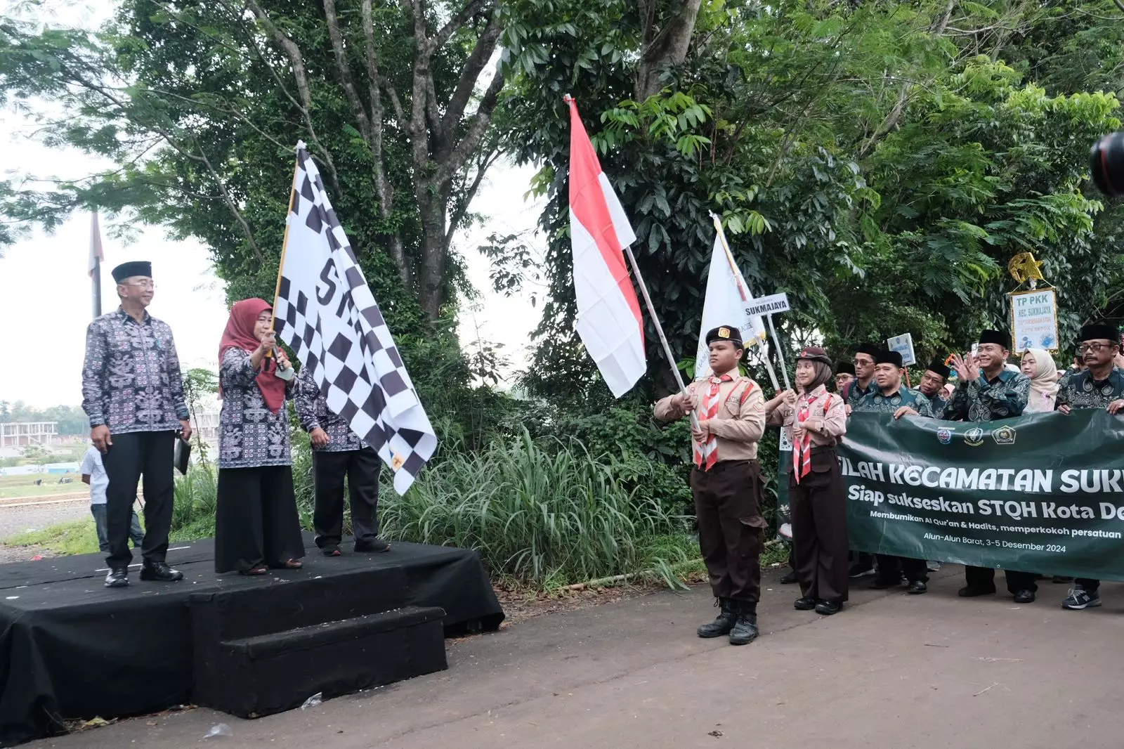 Pj Sekda Lepas Ratusan Peserta Pawai Kafilah STQ ke II Tingkat Depok