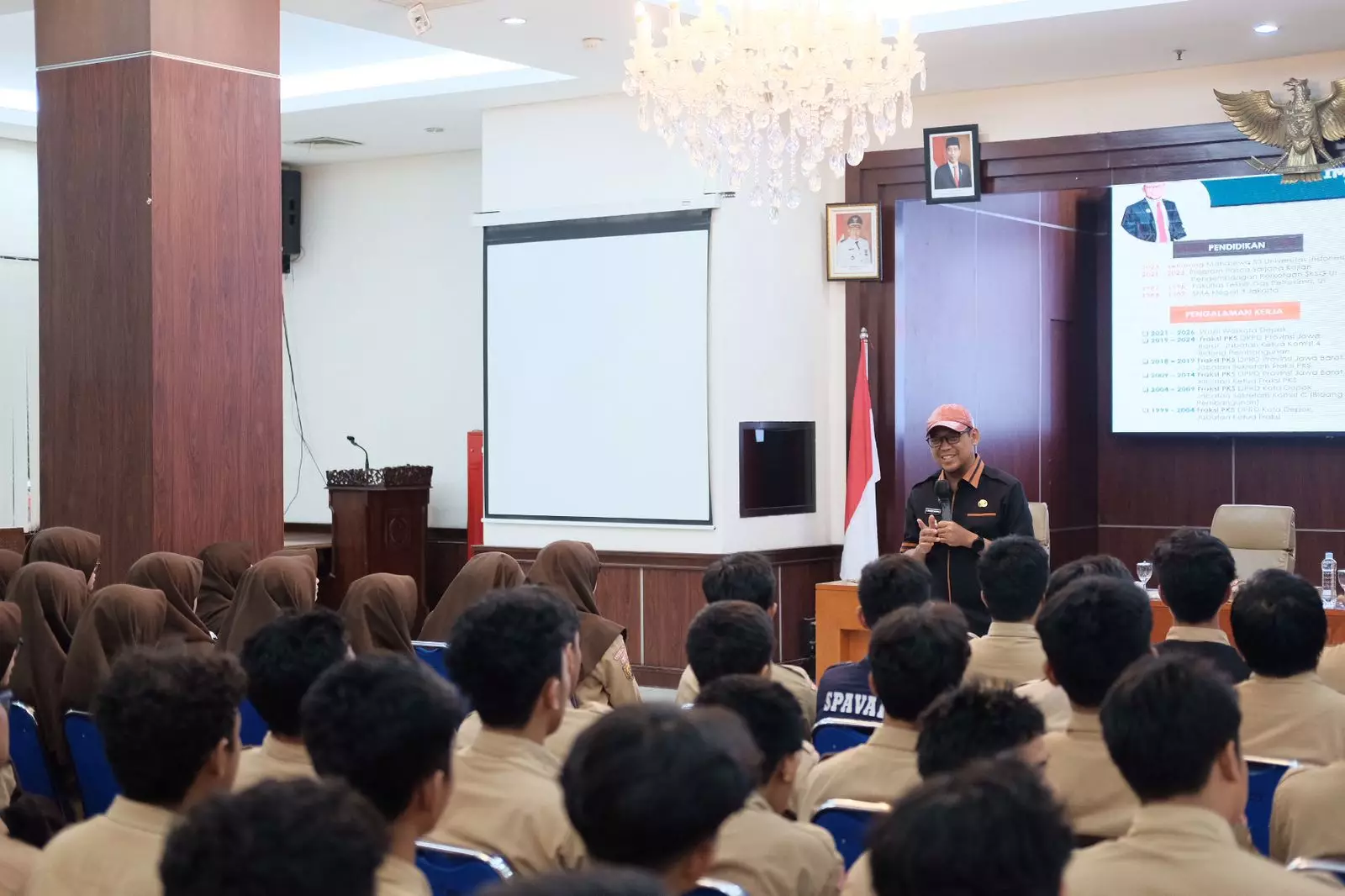 Motivasi Bang Imam kepada Siswa Nurul Fikri: Hidup Memberi Banyak Pengalaman dan Pembelajaran