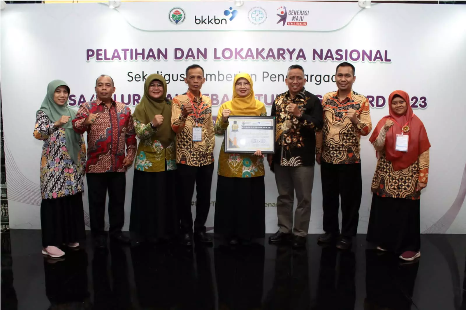 Bangga! Kelurahan Jatimulya Raih Penghargaan Bebas Stunting Award 2023