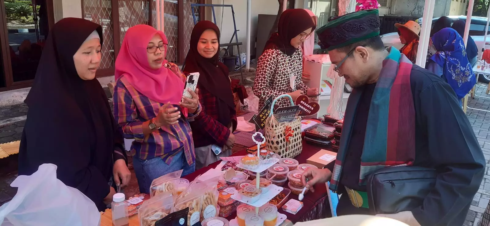 Camat Panmas Puji UMKM Mapan Sukses Menggelar Kopdar dan Bazar