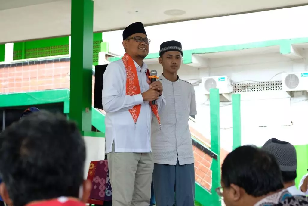 Wakil Wali Kota Depok Hadiri Acara Ngobrol Santai Bareng Siswa SMK Al Izzata