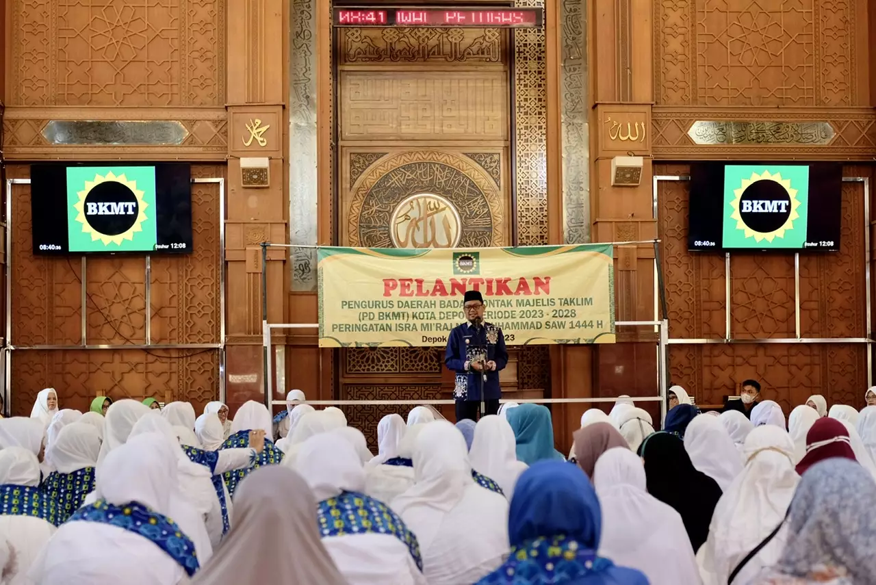 Wakil Wali Kota Hadiri Peringatan Isra Mi’raj dan Pelantikan Pengurus BKMT Depok