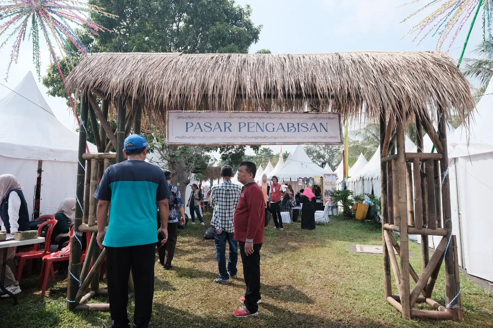 Pj Sekda Perkenalkan Tradisi Pasar Pengabisan di Hari Keenam Lebaran Depok 2025