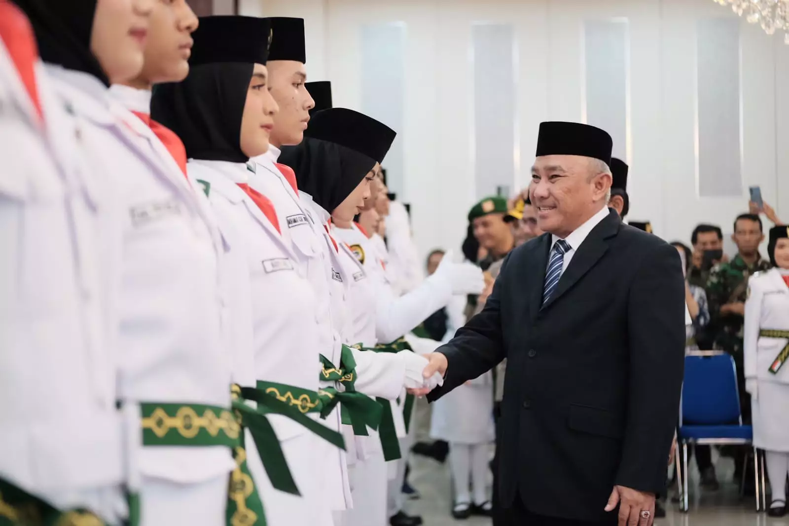 Kukuhkan Paskibraka Kota Depok, Wali Kota: Jadilah Teladan Bagi Bangsa Indonesia