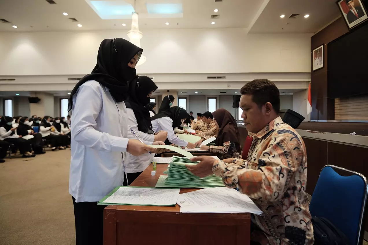 BKPSDM Serahkan SK 266 PPPK Tenaga Kesehatan
