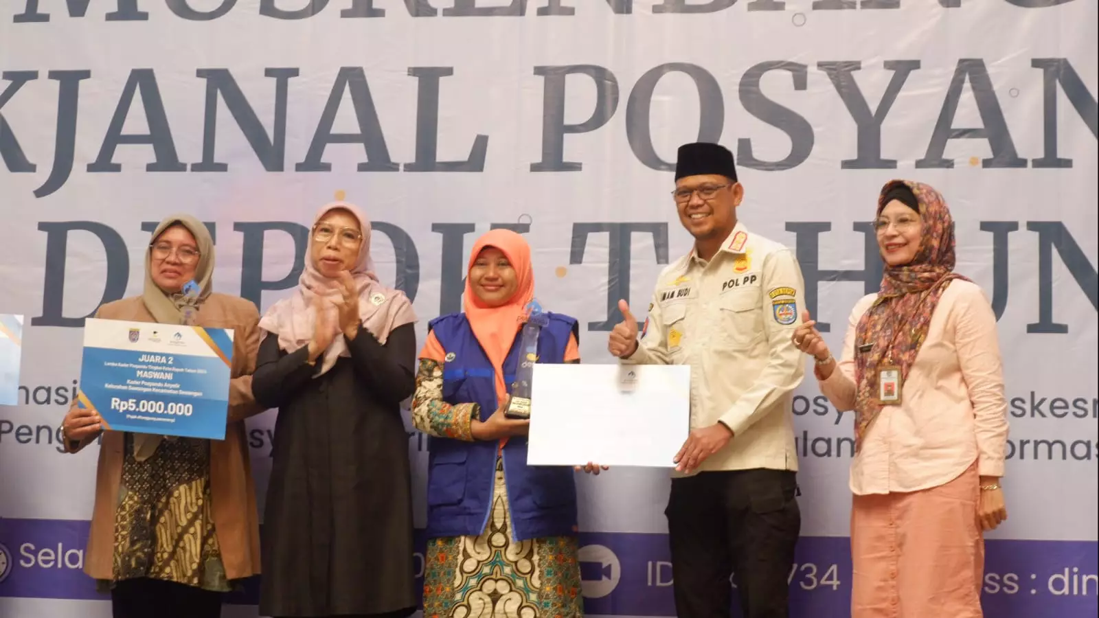 Raih Juara Pertama Lomba Kader Posyandu, Dewi Nilasari Tawarkan Inovasi Konseling dan Senam Balita