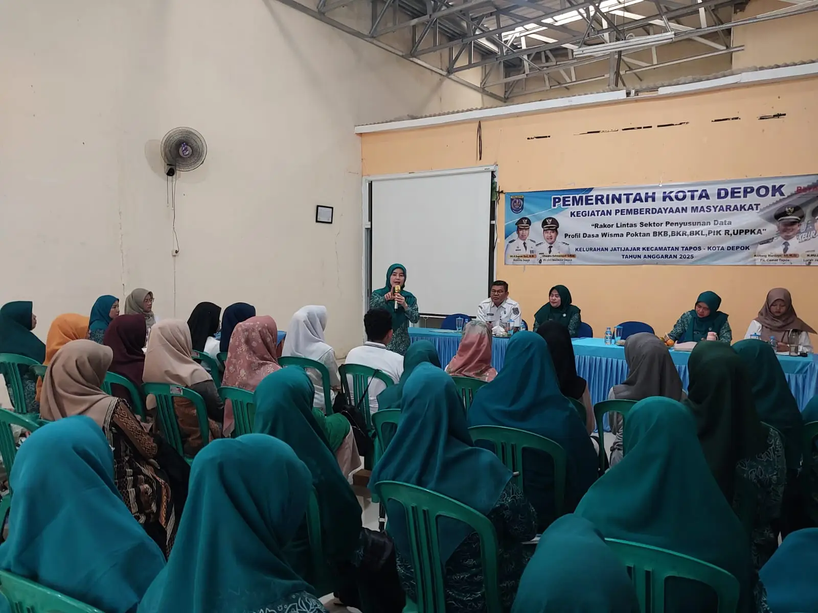 Rakor PKK Jatijajar, Cing Ikah Tekankan Pentingnya Data dan Program Lingkungan