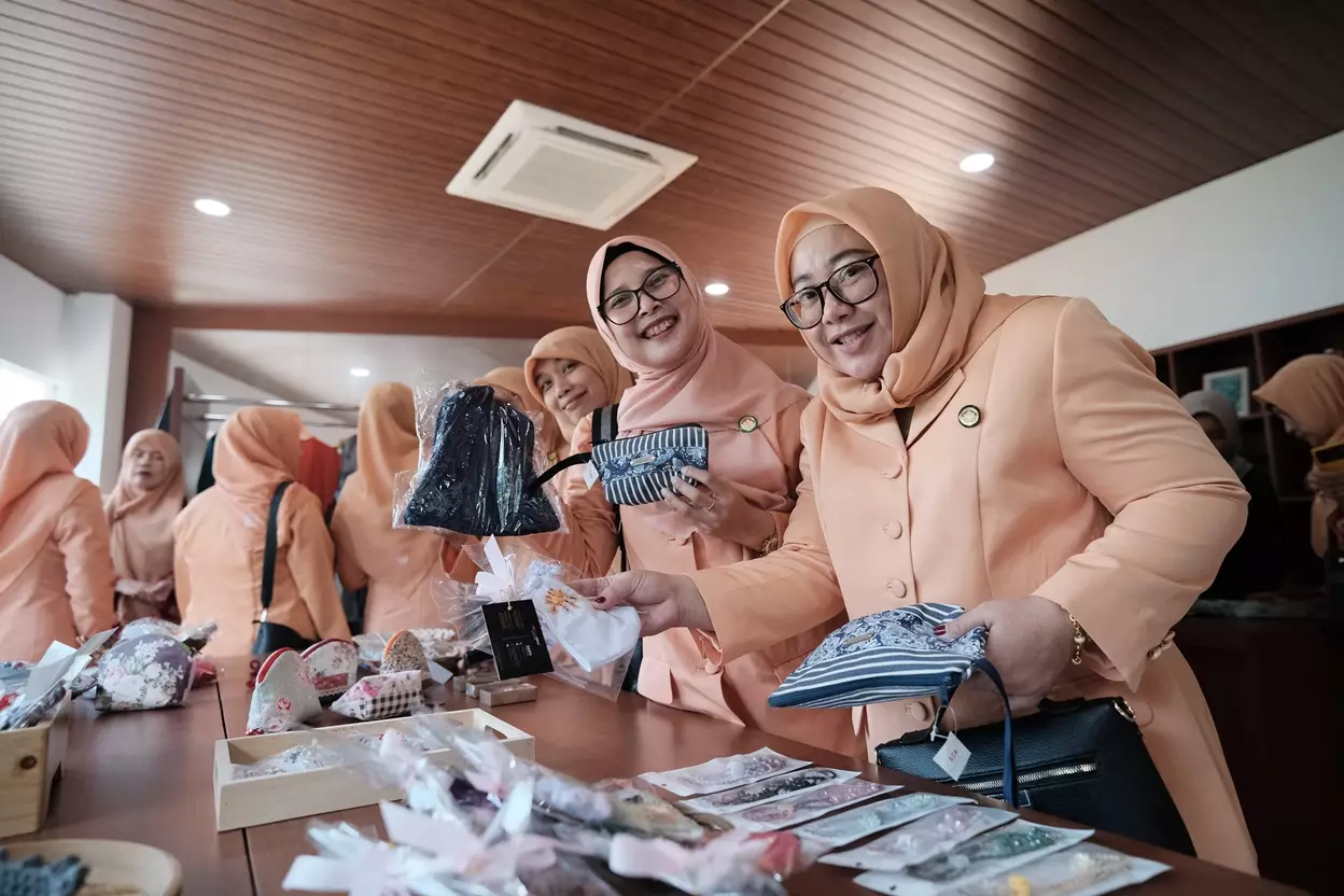 DWP Kota Depok Lihat Berbagai Produk UMKM Lokal