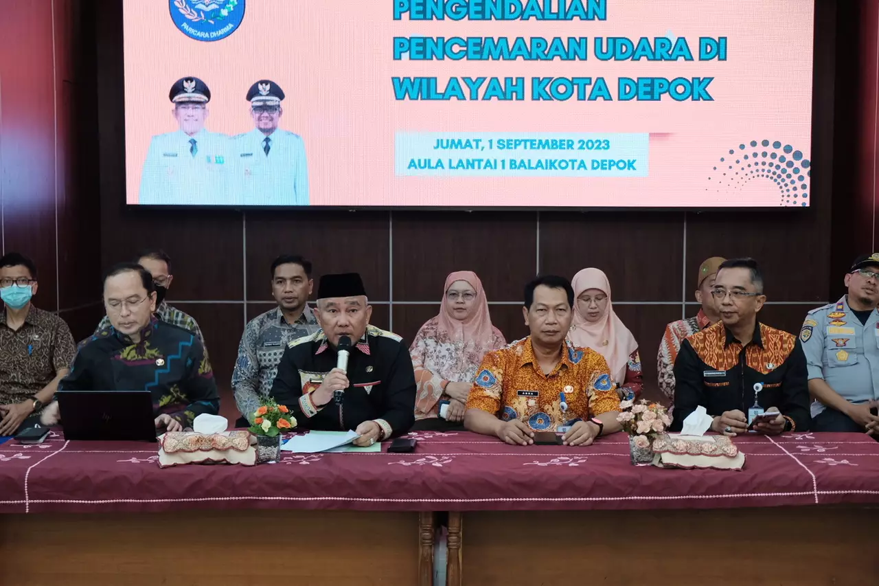 Pemkot Gelar Konferensi Pers Terkait Pengendalian Pencemaran Udara di Kota Depok