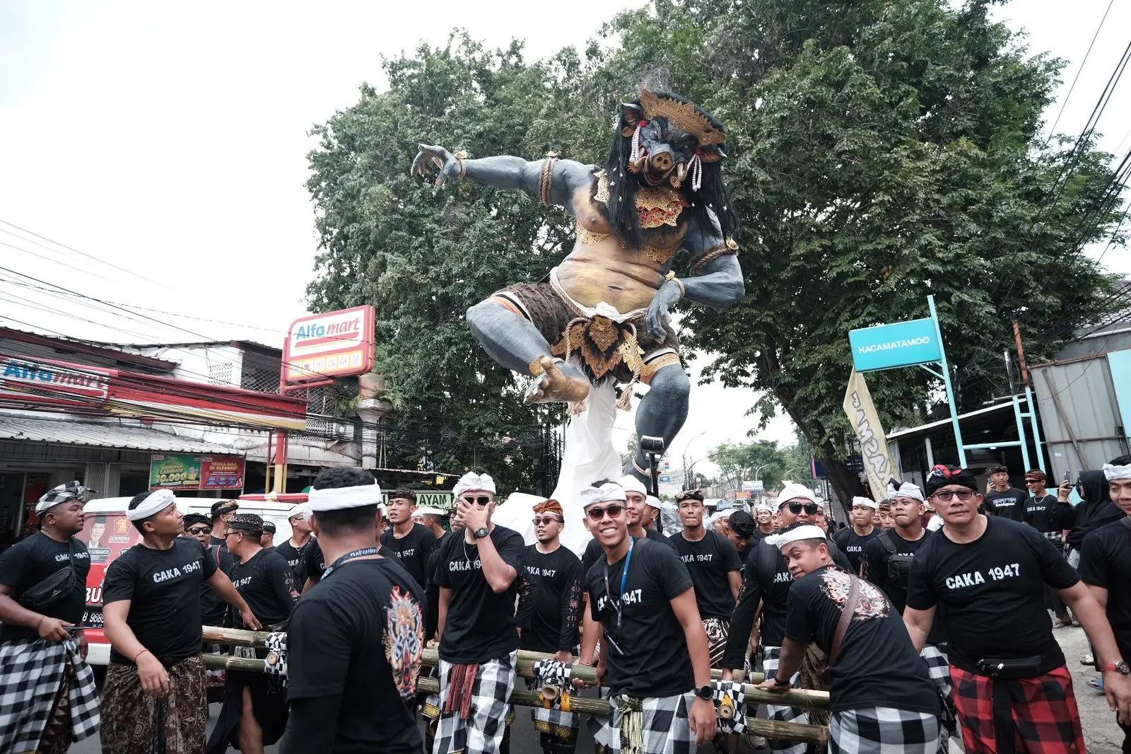 Perdana di Kota Depok, Semarak Pawai Ogoh-ogoh Menyambut Hari Raya Nyepi 2025