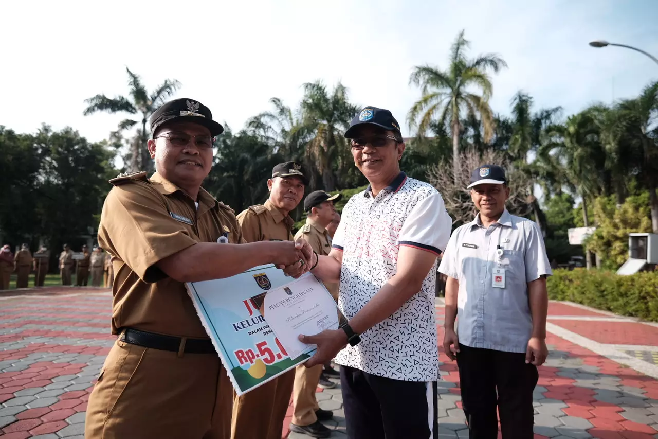 Tiga Kelurahan dan Pokmas Raih Piagam Penghargaan Pelaksana Swakelola Terbaik