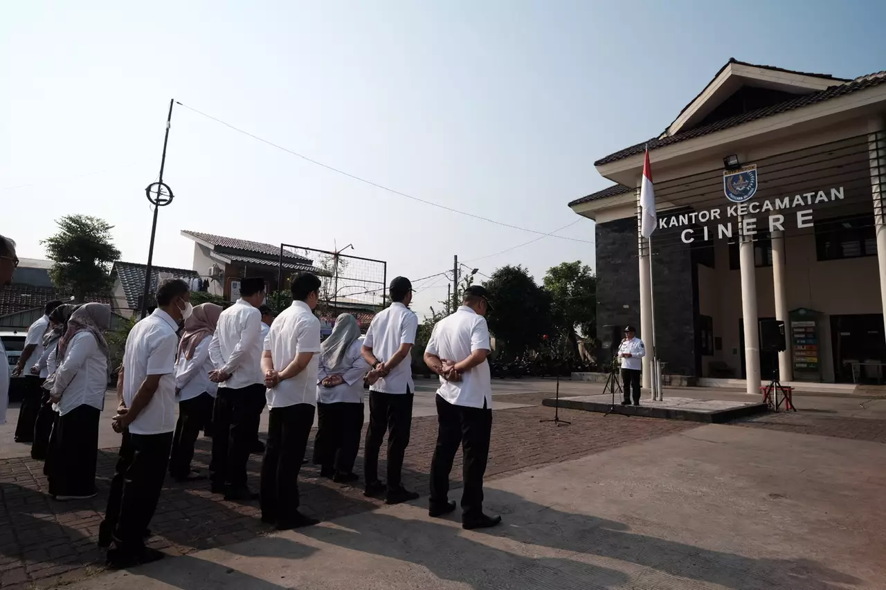 ASN di Kecamatan Cinere Ikuti Apel Pagi Gabungan