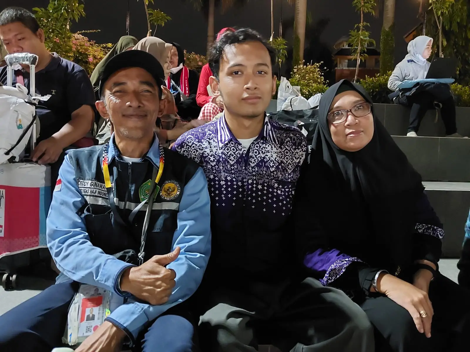 Jadi Jemaah Haji Termuda Asal Depok, Ini Kisah Mirza Menggantikan Sang Ayah ke Tanah Suci