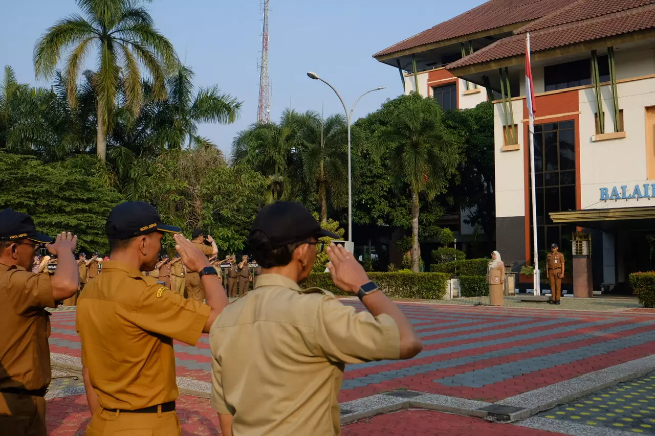 Asisten Administrasi Umum Jadi Pembina Apel Pagi ASN